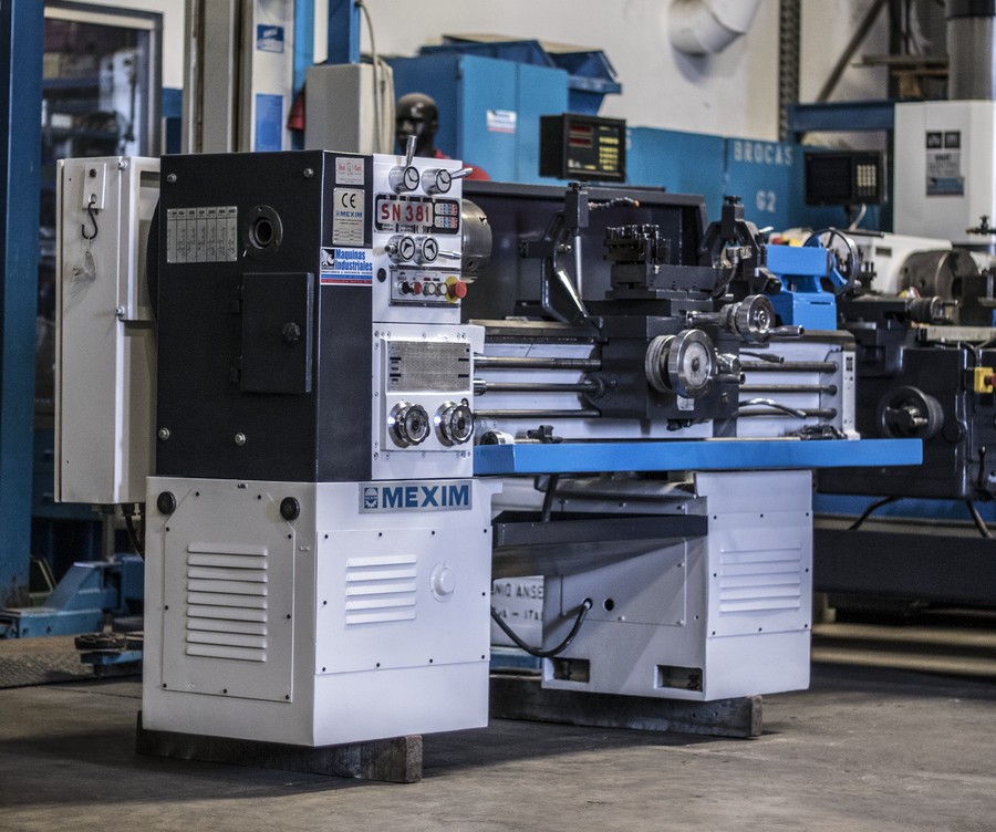 Torno MEXIM SN-381